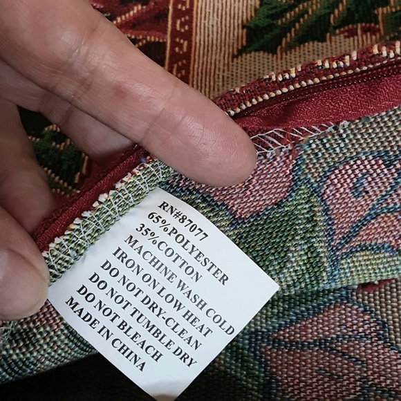 Christmas Cardinals Tapestry Pillow Covers 17 inch Set of 2 - Picture 8 of 10